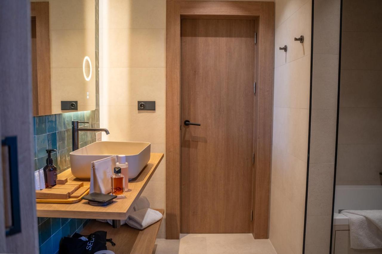 Calderona Wellness Hotel Bétera Buitenkant foto